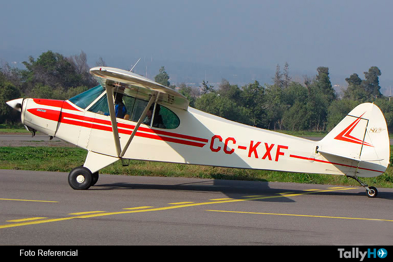 Piper PA-18 aterriza de emergencia en Aeródromo Tobalaba