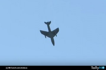 Se estrella Hawker Hunter, durante un Show Aéreo en Shoreham Reino Unido