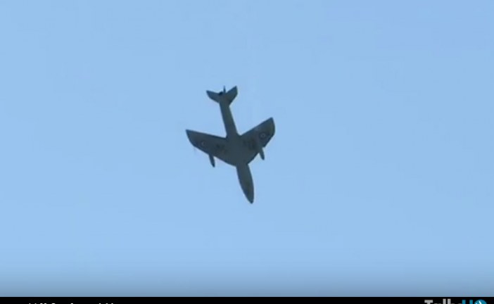 Se estrella Hawker Hunter, durante un Show Aéreo en Shoreham Reino Unido