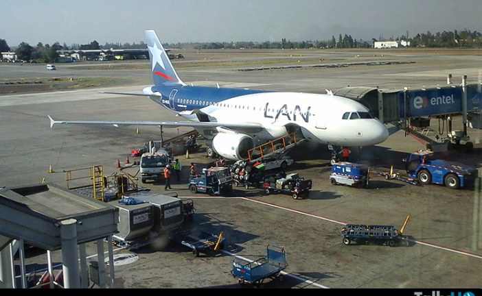 Lan y TAM informan medidas en sus vuelos por posible paro el 17 y 18 de diciembre en Chile