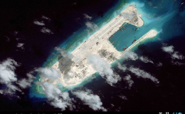Primer aterrizaje de un avión civil de China en polémicas islas artificiales