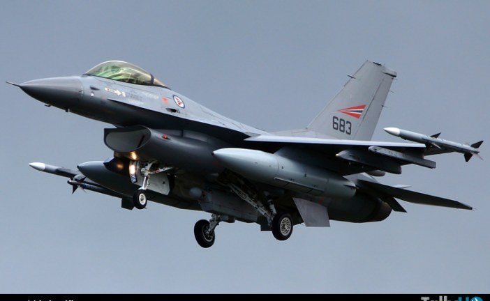 Avión F-16 de Noruega dispara por error a torre de vigilancia