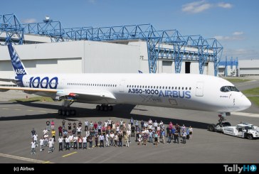 Primer A350-1000 fue presentado y volaría a fines de año