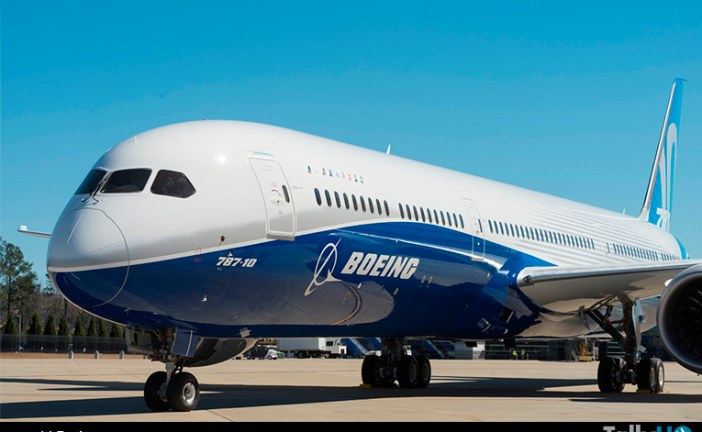 Boeing presentó el 787-10 el tercer integrante de la familia Dreamliner