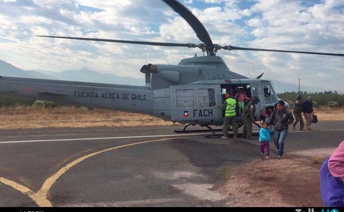 Evacuación Aérea de personas desde Termas del Flaco han realizado FACH, Brigada de Aviación del Ejército y Aviación Naval