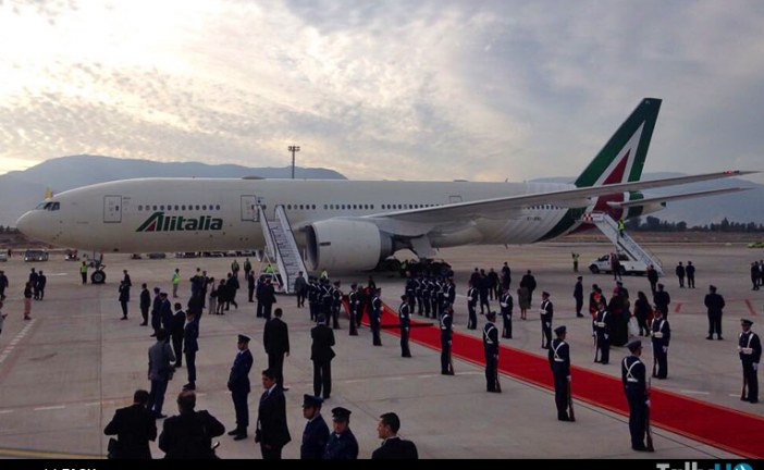 Llegada a Chile del Papa Francisco en avión de Alitalia
