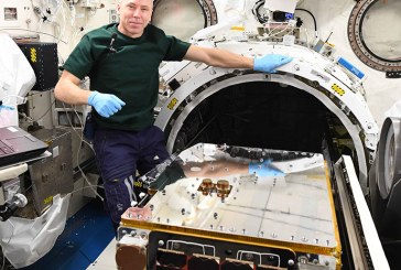 Lanzan desde la ISS artefacto espacial RemoveDEBRIS con tecnología de Airbus que atrapa y elimina basura espacial