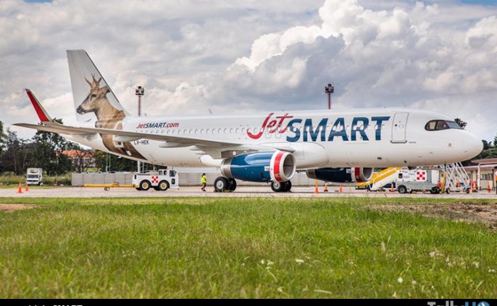 JetSMART inició operaciones hacia Argentina y obtiene certificación para vuelos domésticos dentro de ese país