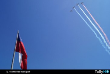 Fuerza Aérea de Chile inició Mes del Aire con Izamiento del Pabellón Nacional