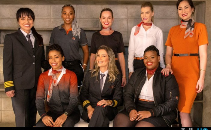 GOL estrena uniformes en su 19° aniversario