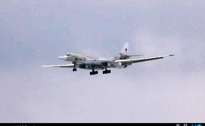 Bombardero estratégico modernizado Tupolev Tu-160M realizó primer vuelo con nuevos motores