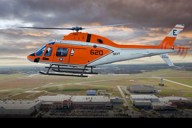 Leonardo entrega el primer helicóptero de entrenamiento TH-73A a la US Navy