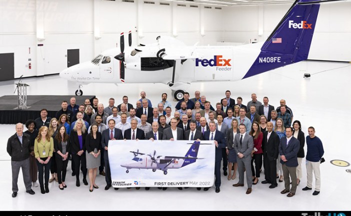 Textron entregó el primer Cessna SkyCourier a su cliente de lanzamiento Fedex