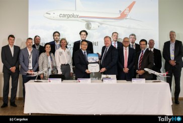 Boeing y Cargolux finalizan pedido por 10 aviones cargueros B777-8