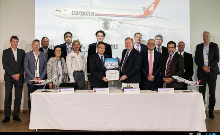 Boeing y Cargolux finalizan pedido por 10 aviones cargueros B777-8
