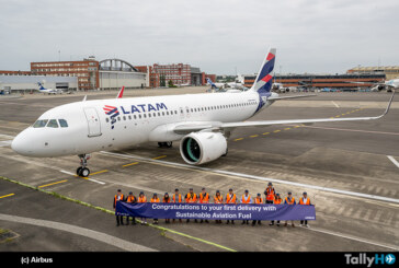 LATAM recibe un nuevo avión utilizando por primera vez Combustible Sostenible de Aviación (SAF)