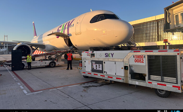 SKY estrena equipos más eficientes para energizar aviones en tierra en el Aeropuerto de Santiago