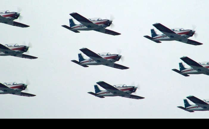 Aeronaves en la Revista Preparatoria de la Parada Militar 2016