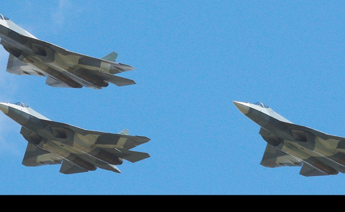 Aviación Rusa comenzaría a operar con aviones T-50 PAK-FA a contar del 2017