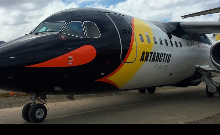 Avión Bae «pingüino» de Aerovías DAP vuela a Isla Rey Jorge