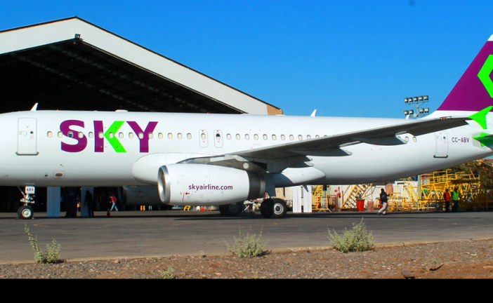 SKY recibe su primer avión con nuevo diseño de marca