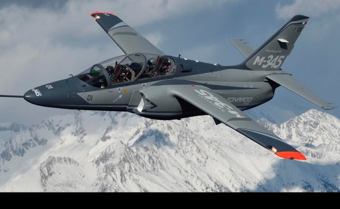 Aeronautica Militare firma contrato por la compra de 13 Leonardo M-345HET