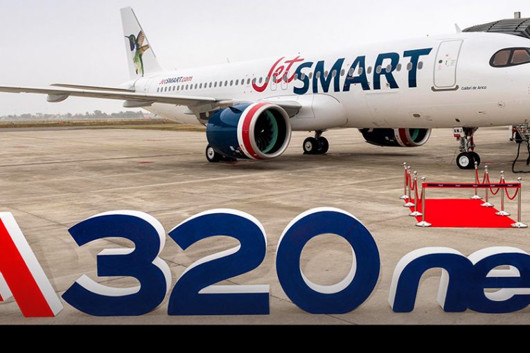 JetSMART recibe en fábricas de Airbus en Toulouse su nuevo avión A320neo