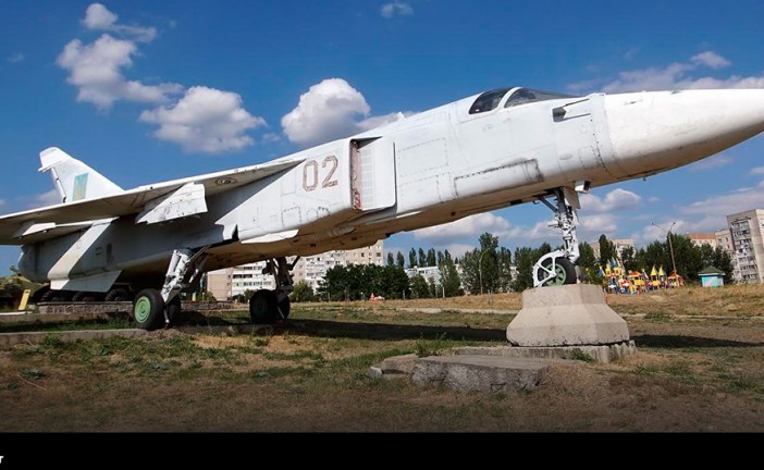 50 Aniversario del primer vuelo del Sukhoi Su-24
