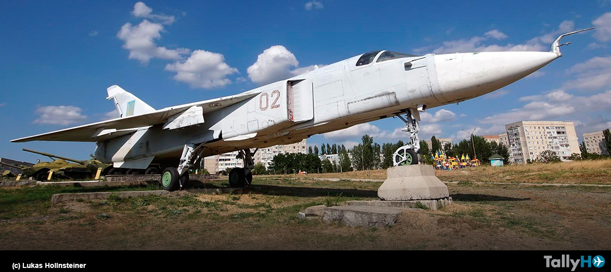 50 Aniversario del primer vuelo del Sukhoi Su-24