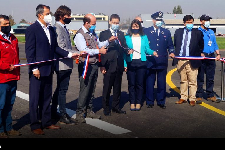 Inauguración de la renovada pista y calles de rodaje del Aeródromo Eulogio Sánchez Errázuriz