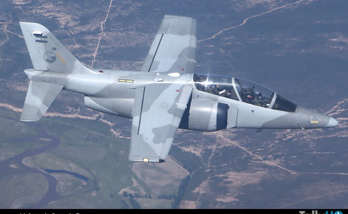 40 años del primer vuelo del IA-63 Pampa