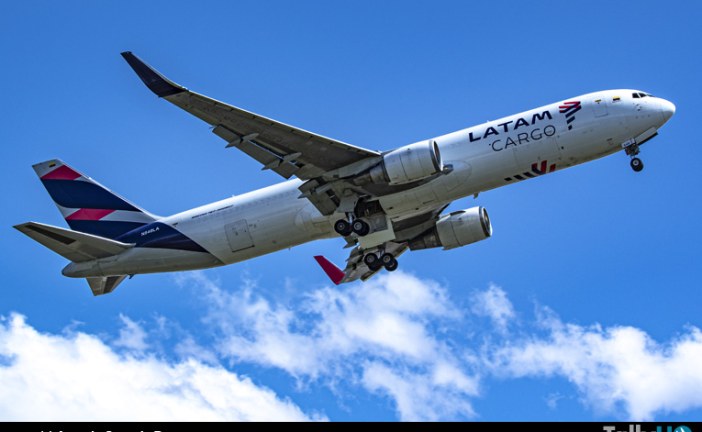 LATAM Cargo Group recibe reconocimiento por su programa de compensación de CO2 en premios de la industria