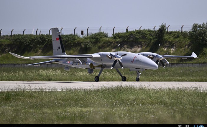 Indonesia se asocia con Turquía para adquirir y producir drones de Baykar