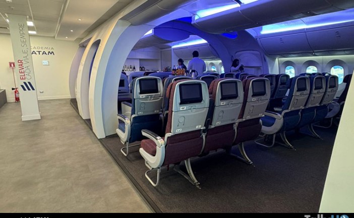 LATAM Airlines Group innova en la capacitación de su tripulación con la primera maqueta Boeing 787 de Sudamérica