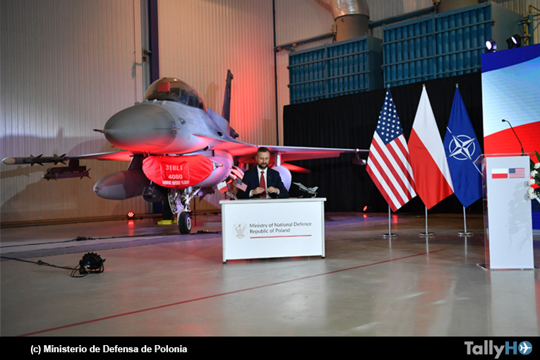 Polonia finaliza el acuerdo para modernizar su flota de F-16