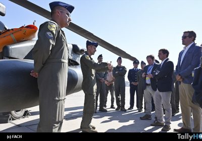 th-federacion-chilena-parapente-entrega-reconocimiento-a-fach-01