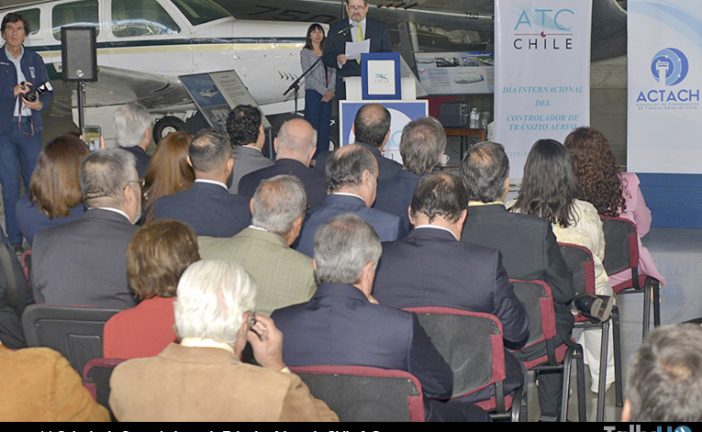 Controladores aéreos conmemoran su día con llamado a regular jornada laboral