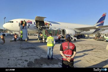Rinoceronte blanco nacido en Chile se traslada con LATAM a Brasil para su conservación