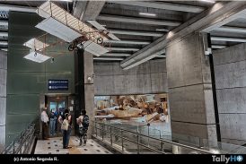 Metro de Santiago inauguró intervención en homenaje a los hermanos Copetta pioneros de la aviación en Chile