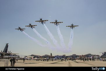 «A todo humo» acrobacia aérea en FIDAE 2026