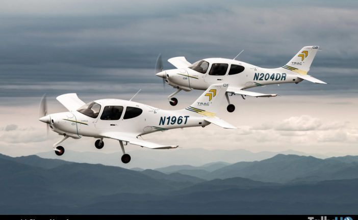 Cirrus presenta el TRAC10 diseñado para la formación profesional en vuelo