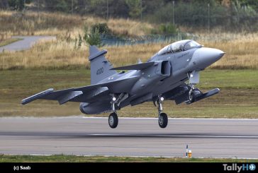Saab Gripen F realizó su primer vuelo