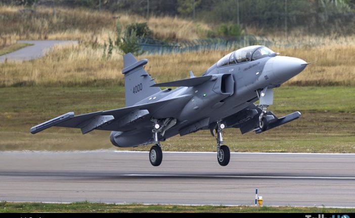 Saab Gripen F realizó su primer vuelo