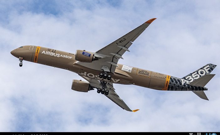 El carguero Airbus A350F realiza con éxito su primer vuelo