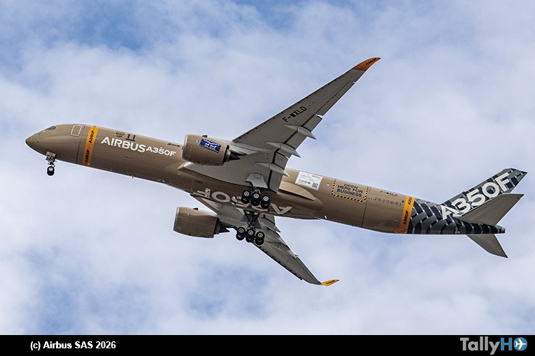 El carguero Airbus A350F realiza con éxito su primer vuelo