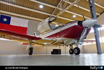 Entrega de un ENAER T-35A Pillán al Liceo Bicentenario Industrial Vicente Pérez Rosales
