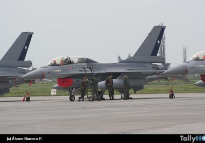 th-primera-parada-militar-f-16-fach-2006-01