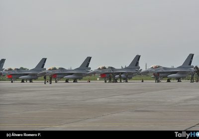 th-primera-parada-militar-f-16-fach-2006-02