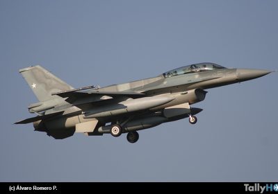 th-primera-parada-militar-f-16-fach-2006-08
