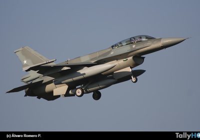 th-primera-parada-militar-f-16-fach-2006-11